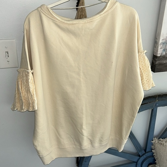 ⭐️NWOT Free People Doily Sweatshirt with Ruffled Sleeves⭐️ - Picture 5 of 6